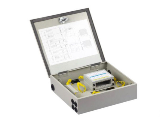 Outdoor / Indoor Waterproof Terminal Box , 24 Core Wall Mounted FDB Optical Splitter Box
