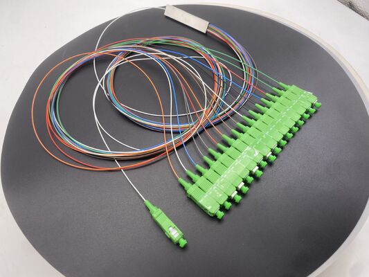 1x16 SC/APC Single Mode Fiber Optic Splitter PLC Splitter لشبكات FTTH و PON